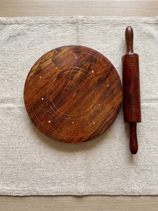 Handcrafted Wooden Chakla Belan Set – Traditional Rolling Pin and Board